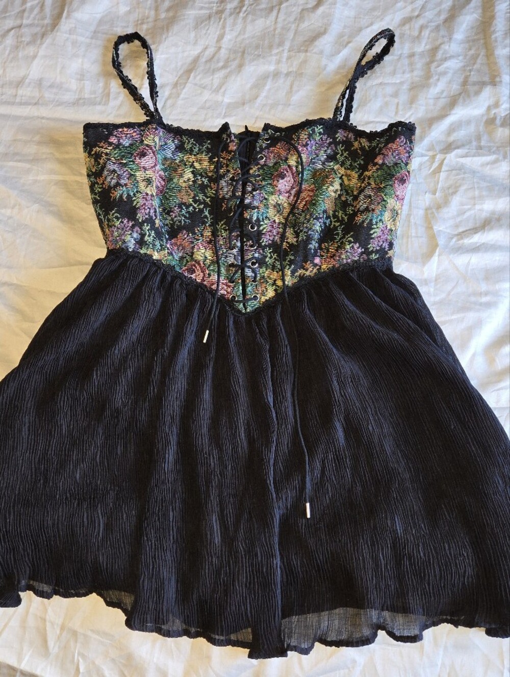 Cider Black Floral Lace-Up Bustier Tank